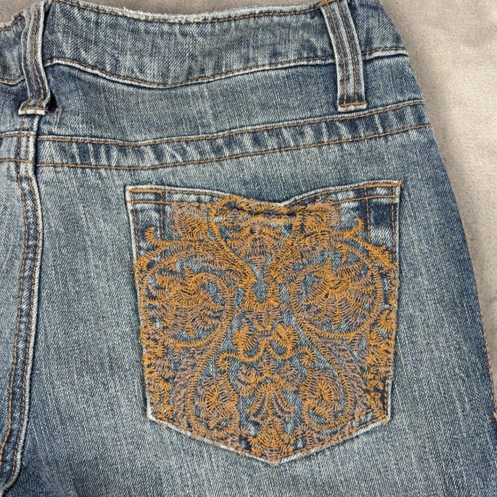 Guess Jeans Womens 27 Medium Wash Low Rise Bootcut Embroidered Back Pocket Denim - Picture 8 of 8